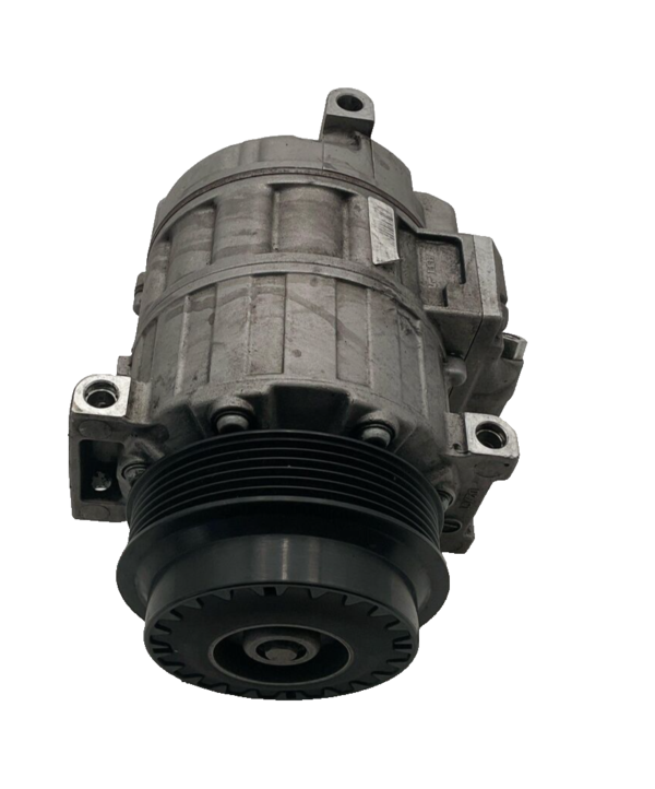 2012-2013 MERCEDES C-CLASS AC Air Compressor 204 Type C250 NO Magnetic Coupler