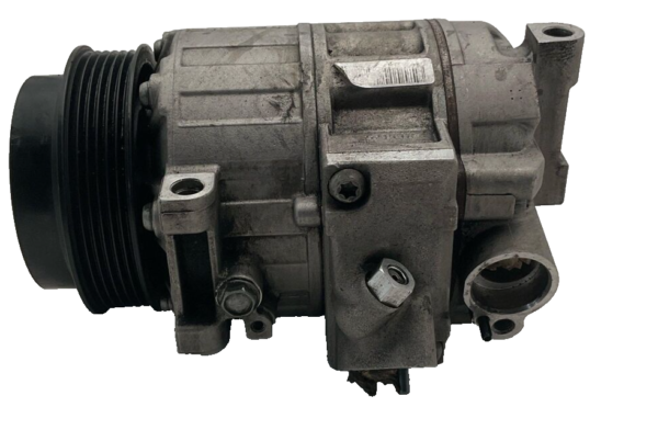 2012-2013 MERCEDES C-CLASS AC Air Compressor 204 Type C250 NO Magnetic Coupler - Image 2
