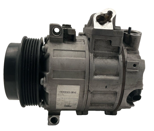 2012-2013 MERCEDES C-CLASS AC Air Compressor 204 Type C250 NO Magnetic Coupler - Image 3