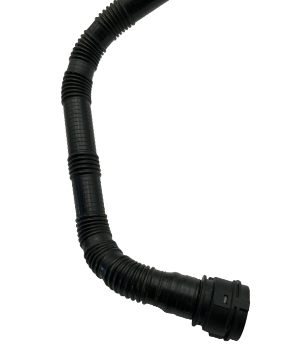 2023 Tesla Model 3 Hv Battery Coolant Return Hose 1647666-00-b - Image 2