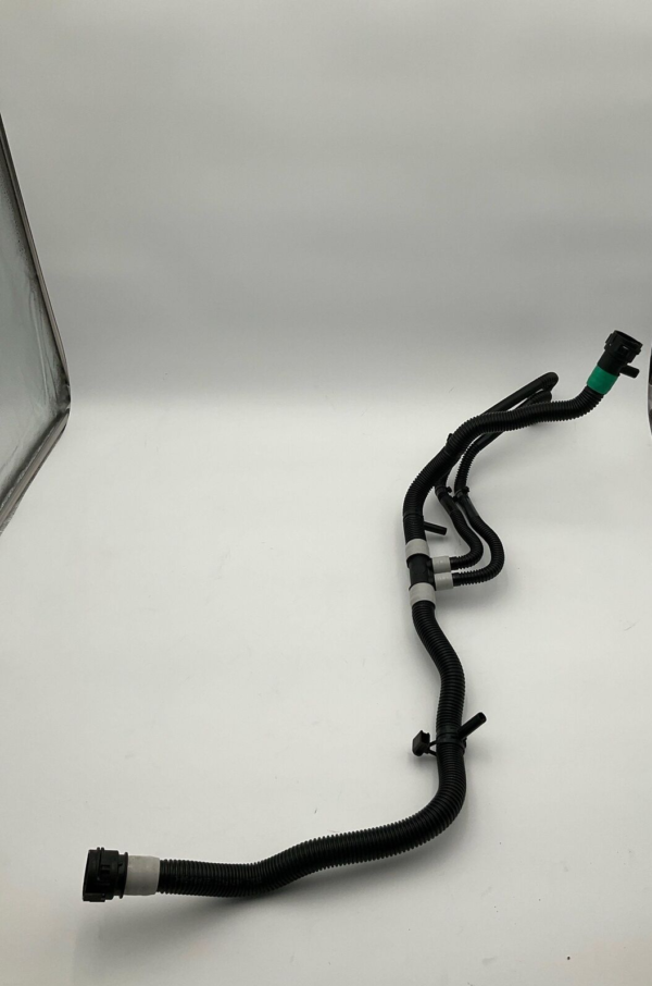 2023 Tesla Model 3 Front Radiator Coolant Hose