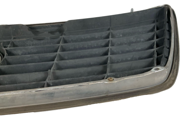 2001-2004 LEXUS LS430 Grille OEM 5311250090 - Image 6