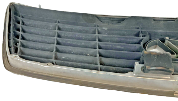 2001-2004 LEXUS LS430 Grille OEM 5311250090 - Image 7