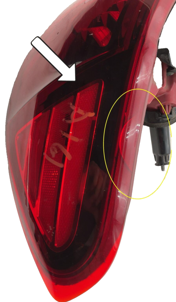 2019-2020 KIA SORENTO Tail Light Assembly Right Passenger Side Body Mounted OEM - Image 13