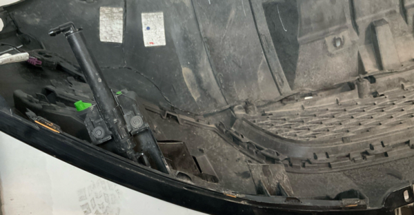 2015-2019 DISCOVERY SPORT Bumper Cover Front OEM - Image 13