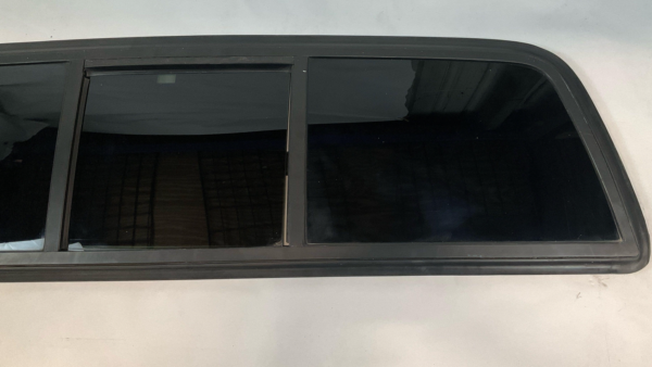 1995-2004 TOYOTA TACOMA Back Glass Window with Manual Sliding Window OEM - Image 3