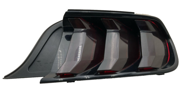 2015-2018 FORD MUSTANG Tail Light Assembly Right Passenger Side OEM Smoked Lens - Image 2