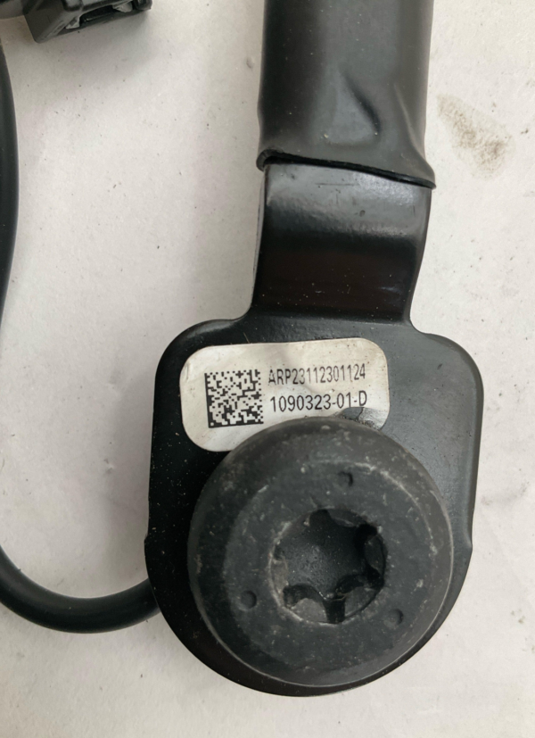 2018-2023 TESLA MODEL 3 Seat Belt Tensioner Left Driver Side Seat Belt Buckle - Image 2