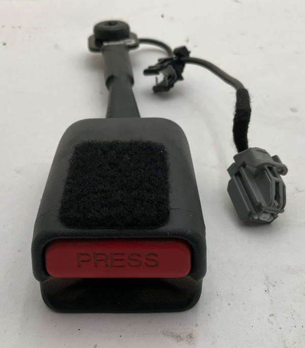 2018-2023 TESLA MODEL 3 Seat Belt Tensioner Left Driver Side Seat Belt Buckle - Image 3