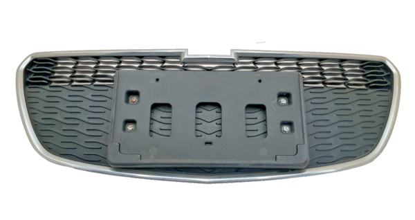 2013-2015 CHEVY SPARK Grille Center NO Fog Lamps With Lic. Plate Bracket