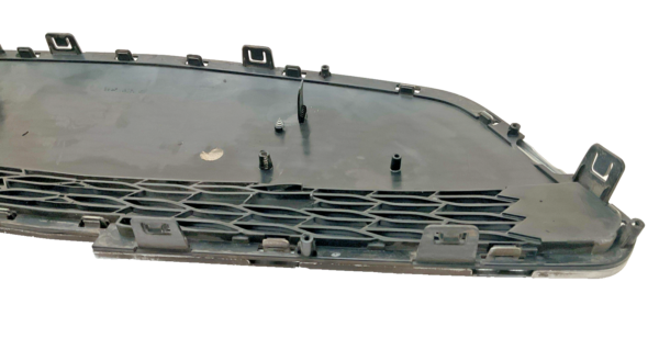 2013-2015 CHEVY SPARK Grille Center NO Fog Lamps With Lic. Plate Bracket - Image 6