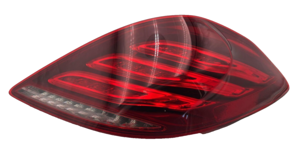 2014-2017 MERCEDES S-CLASS Right Passenger Side Tail Light Assembly w/Broken Tab - Image 2