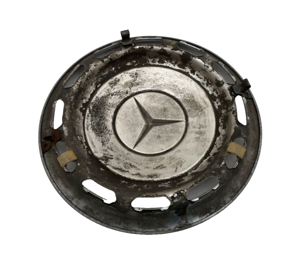 1972 MERCEDES 280 Center Hub Cap Used OEM - Image 4