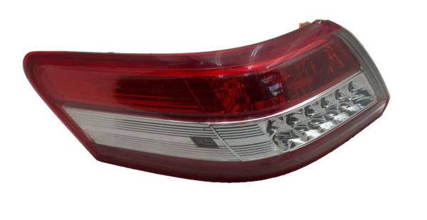 2010-2011 TOYOTA CAMRY Tail Light Assembly Left Driver Side OEM - Image 7