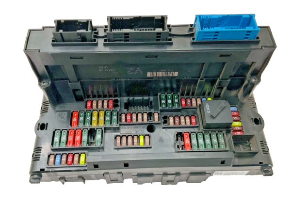 2011-2013 BMW 528I Cabin Fuse Box Fuse Relay Junction Box Power Distribution OEM