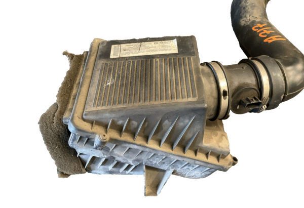 2007-2009 CHEVY SILVERADO 1500 Air Intake Complete Assembly OEM 25873812 - Image 2