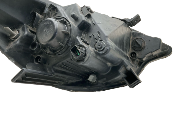 2012-2017 KIA RIO Headlamp Assembly Left Driver Side OEM - Image 10