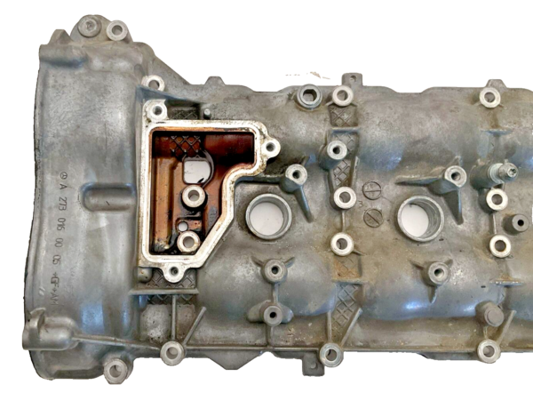 2007-2012 MERCEDES S-CLASS Valve Cover Left Driver Side Engine Valve Cover OEM - Image 3
