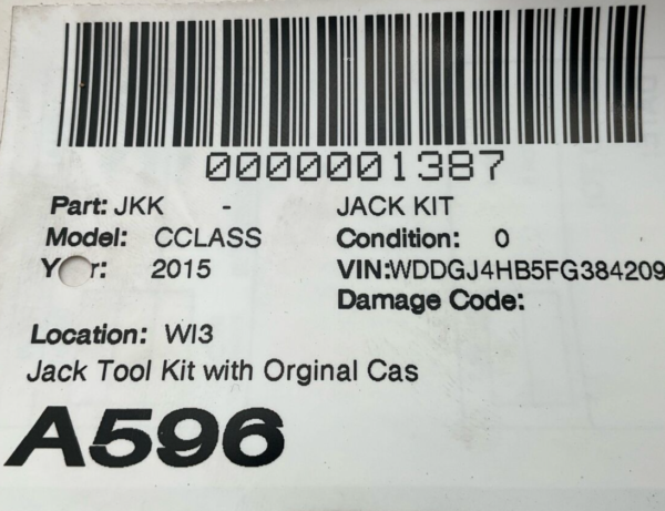 2013-2015 MERCEDES C-CLASS Jack Kit Tools With Orginal Casing - Image 5