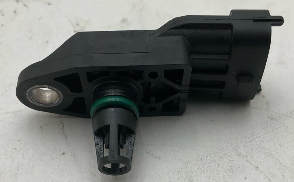 2011-2015 PORSCHE PANAMERA Intake Manifold Pressure Sensor - Image 3