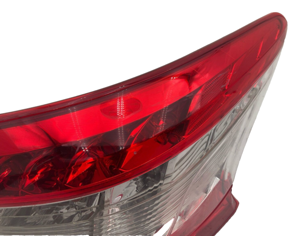 2013-2015 NISSAN SENTRA Tail Light Assembly Right Passenger Side Quarter Panel - Image 4