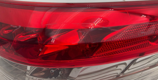 2013-2015 NISSAN SENTRA Tail Light Assembly Right Passenger Side Quarter Panel - Image 5