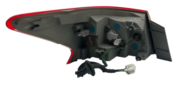 2013-2015 NISSAN SENTRA Tail Light Assembly Right Passenger Side Quarter Panel - Image 7