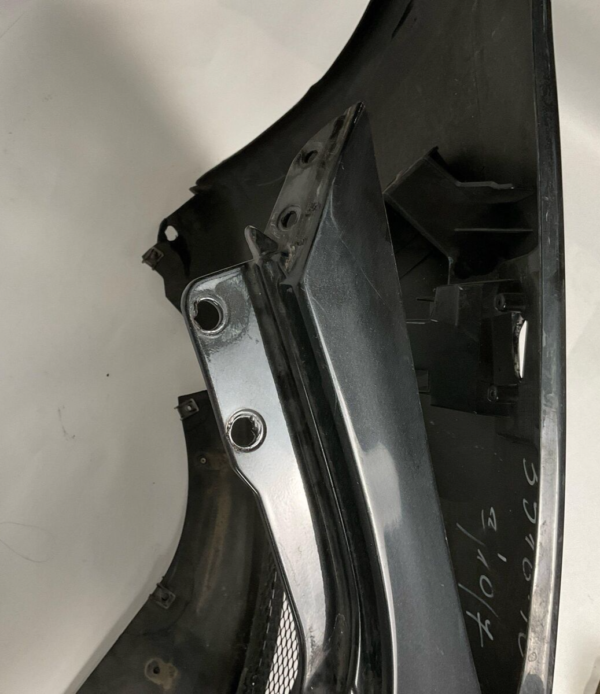 2008-2012 MASERATI Gran Turismo Front Bumper Cover Used OEM - Image 15