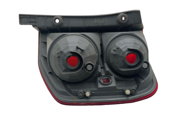 2003-2008 HONDA PILOT Tail Light Assembly Left Driver Side OEM Bare No Bulbs - Image 4