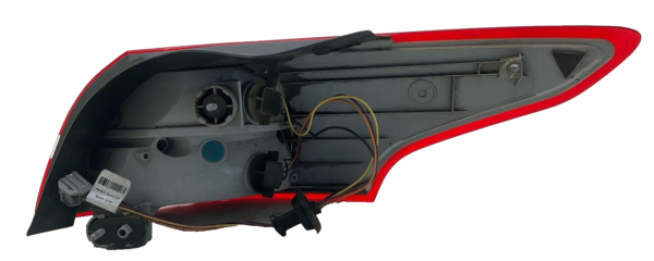 2015-2018 FORD FOCUS Tail Light Assembly Left Driver Side Body Mounted OEM - Image 5