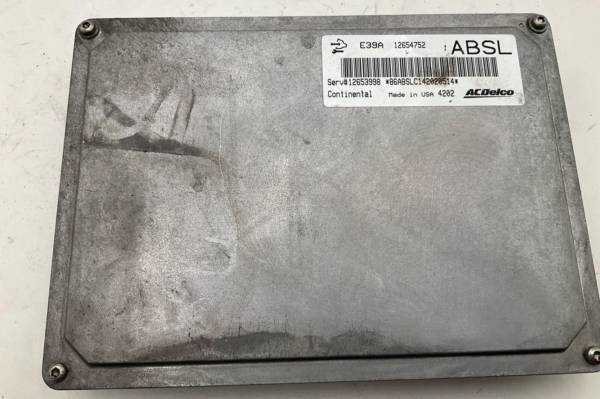 2013-2016 BUICK LACROSSE Engine Motor Brain Box Control Module OEM E39a 12654752 - Image 3