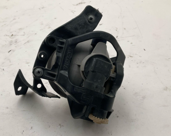 2014-2015 LEXUS IS250 Fog Mark Park Turn Light Lamp Right Passenger Side Tested - Image 3