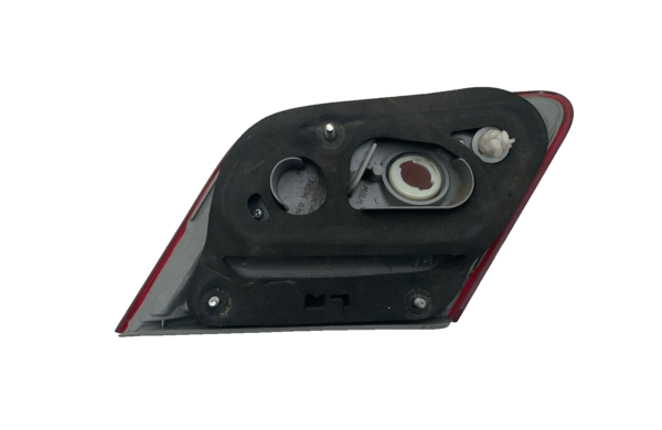 2010-2011 TOYOTA CAMRY Tail Light Assembly Right Passenger Side OEM Bare - Image 4