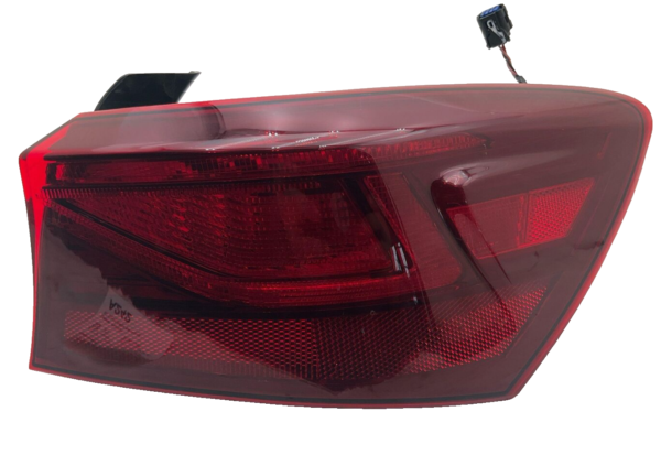 2019-2024 KIA FORTE Tail Light Assembly Right Passenger Side OEM Body Mounted