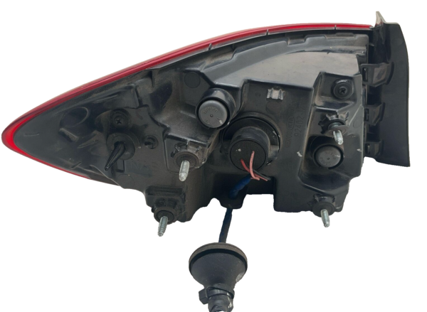2019-2024 KIA FORTE Tail Light Assembly Right Passenger Side OEM Body Mounted - Image 4