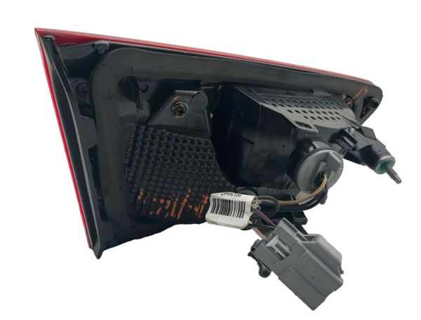 2016-2024 CHEVY MALIBU Tail Light Assembly Right Passenger Side OEM Lid Moutned - Image 4
