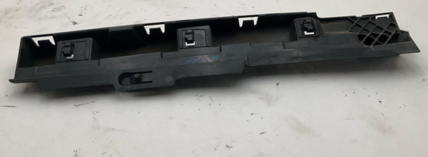 2016-2018 BMW 328 SERIES Right Rear Side Skirt Rocker Panel Mount Bracket OEM - Image 4
