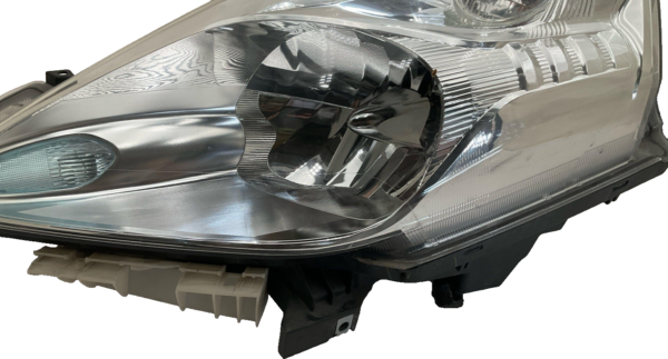 2015-2017 NISSAN LEAF Headlamp Assembly Left Driver Side OEM Halogen - Image 2