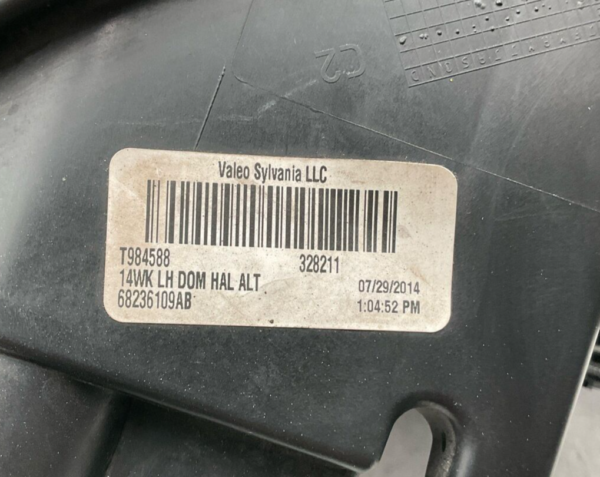 2014-2016 Jeep Grand Cherokee Halogen Left Headlight OEM T984588 - Image 5